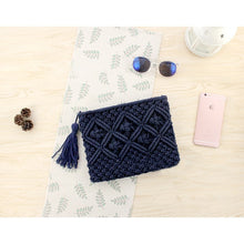 Load image into Gallery viewer, Rattan Wallet